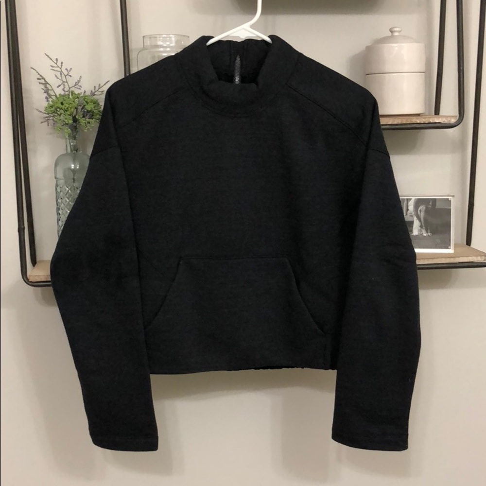 Lululemon Pullover